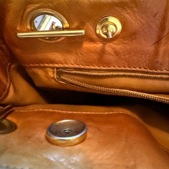 Chanel Vintage Tan Quilted Lambskin Tote - Picture 12 of 12